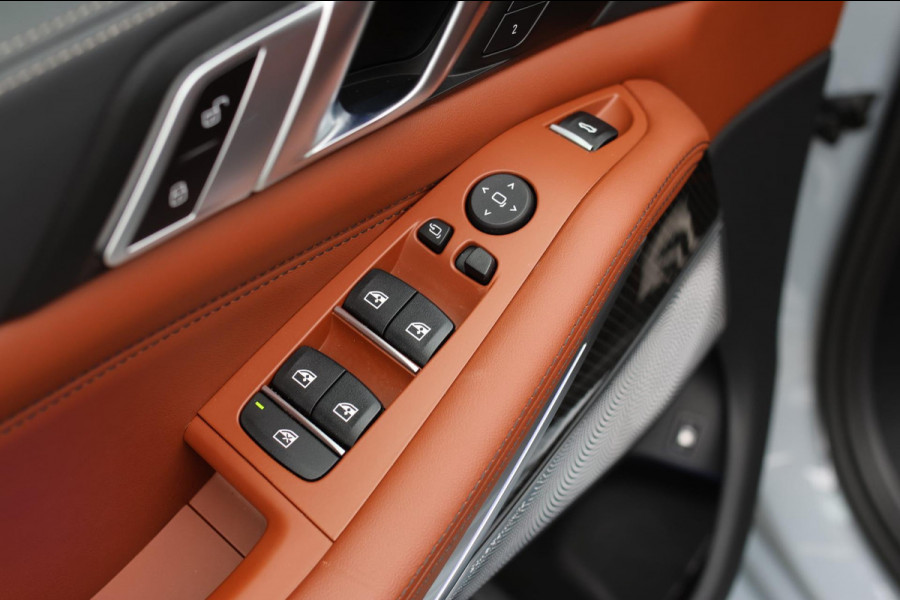 BMW X5 XDrive50e M-Sport *Sky-Lounge*B&W*M-Stoelen*Soft-Close*Trekhaak*