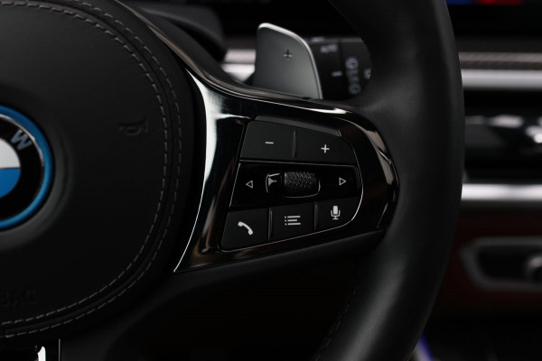 BMW X5 XDrive50e M-Sport *Sky-Lounge*B&W*M-Stoelen*Soft-Close*Trekhaak*