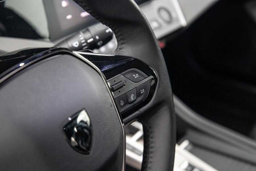 Peugeot 308 SW 1.6 HYbrid 180 Allure Pack Business AIRCO / CRUISE CONTROLE / CARPLAY / PLUG IN HYBRID / STOELVERWARMING