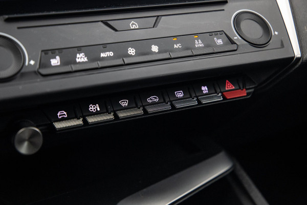 Peugeot 308 SW 1.6 HYbrid 180 Allure Pack Business AIRCO / CRUISE CONTROLE / CARPLAY / PLUG IN HYBRID / STOELVERWARMING