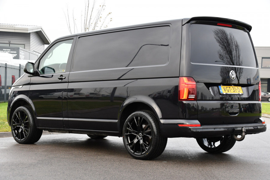 Volkswagen Transporter 2.0 TDI L1H1 Bulli Black Edition Virtual, Adaptieve Cruise, Carplay, LED, Stoelverwarming, 199pk, Automaat, Uniek!