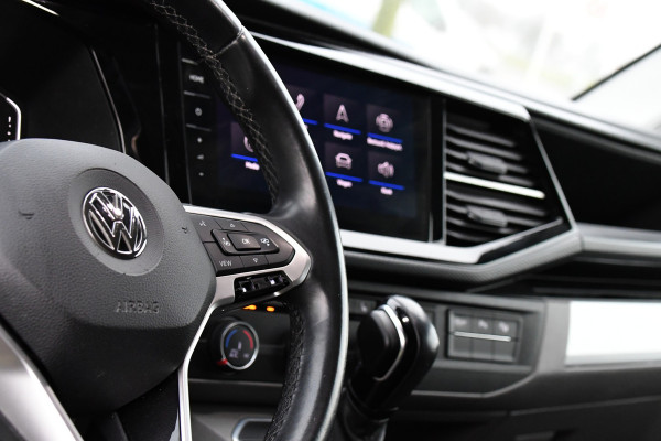 Volkswagen Transporter 2.0 TDI L1H1 Bulli Black Edition Virtual, Adaptieve Cruise, Carplay, LED, Stoelverwarming, 199pk, Automaat, Uniek!