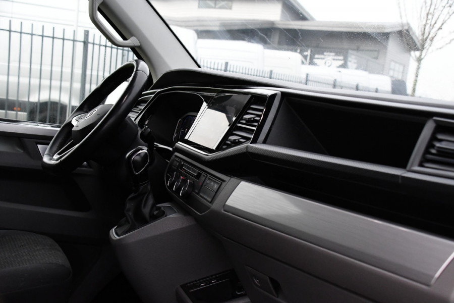 Volkswagen Transporter 2.0 TDI L1H1 Bulli Black Edition Virtual, Adaptieve Cruise, Carplay, LED, Stoelverwarming, 199pk, Automaat, Uniek!