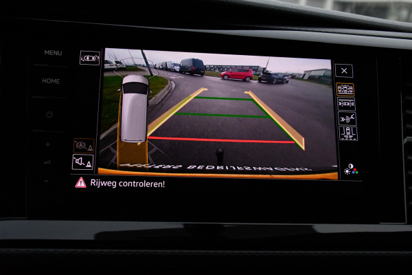 Volkswagen Transporter 2.0 TDI L1H1 Bulli Black Edition Virtual, Adaptieve Cruise, Carplay, LED, Stoelverwarming, 199pk, Automaat, Uniek!