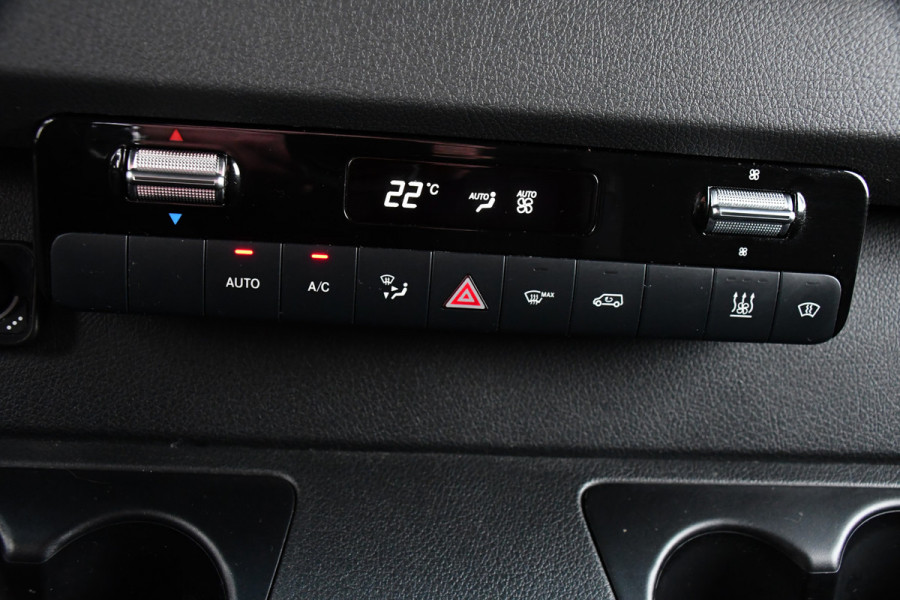 Mercedes-Benz Sprinter 319 V6 3.0 CDI L2H2 AMG Edition Adaptieve Cruise, 360 Camera, Carplay, 10,5'' Mbux, LED, Automaat, Standkachel, Stoelverwarming, Trekhaak, Uniek!