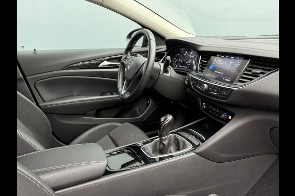 Opel Insignia Sports Tourer BWJ 2021 | 1.5CDTI 123PK Bus. Elegance | TREKHAAK | CAMERA A | NAVI | CLIMA | CARPLAY | PDC 2X | LEDER/STOF |