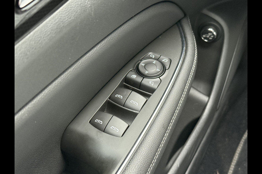 Opel Insignia Sports Tourer BWJ 2021 | 1.5CDTI 123PK Bus. Elegance | TREKHAAK | CAMERA A | NAVI | CLIMA | CARPLAY | PDC 2X | LEDER/STOF |