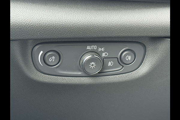 Opel Insignia Sports Tourer BWJ 2021 | 1.5CDTI 123PK Bus. Elegance | TREKHAAK | CAMERA A | NAVI | CLIMA | CARPLAY | PDC 2X | LEDER/STOF |