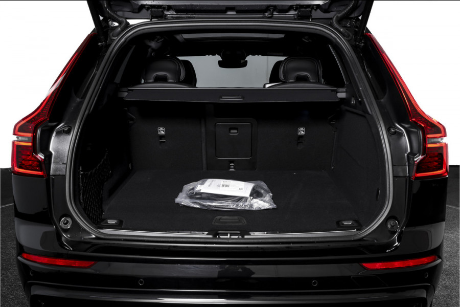 Volvo XC60 2.0 T8 Plug-in hybrid AWD Plus Black Edition - Facelift | S/K Panodak | Dig.Cockpit | Adapt.Cruise | Stoel-+Stuurverw. | 360 Camera | NAV+App.Connect | Auto.Airco | Harmon Kardon | LM 21" | 2496