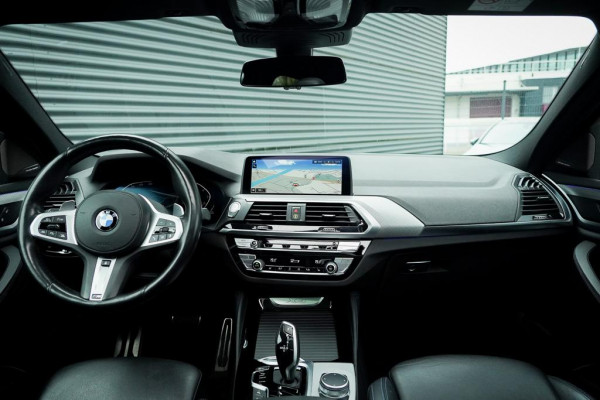 BMW X4 xDrive30i High Executive M-Sport / Pano / Harman Kardon / Trekhaak