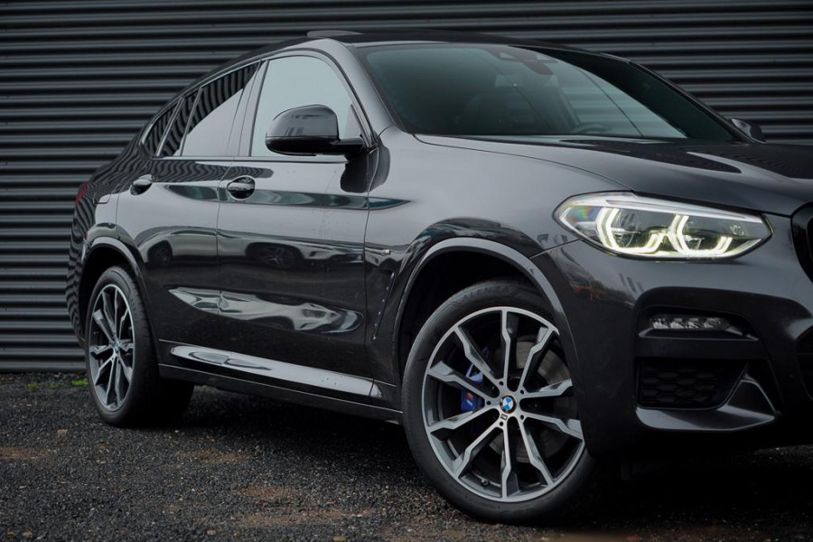 BMW X4 xDrive30i High Executive M-Sport / Pano / Harman Kardon / Trekhaak
