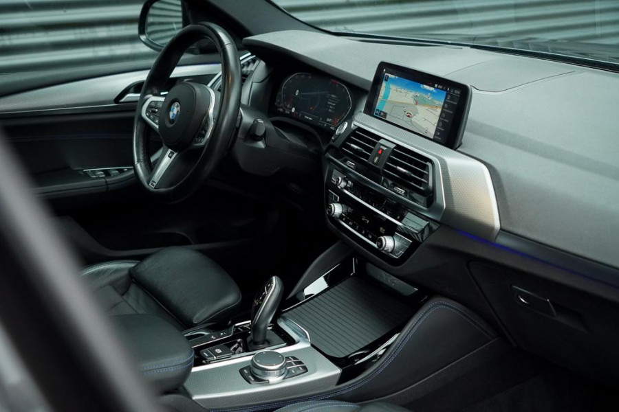 BMW X4 xDrive30i High Executive M-Sport / Pano / Harman Kardon / Trekhaak