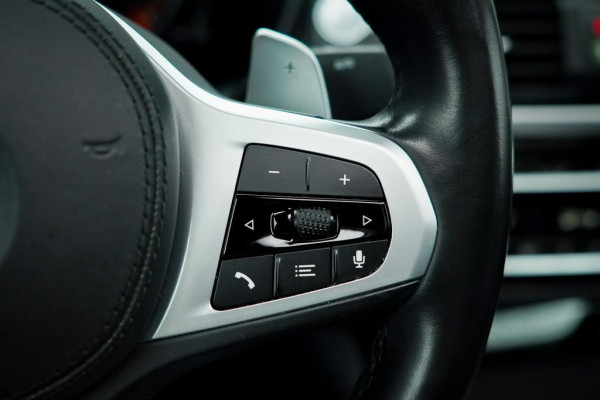 BMW X4 xDrive30i High Executive M-Sport / Pano / Harman Kardon / Trekhaak
