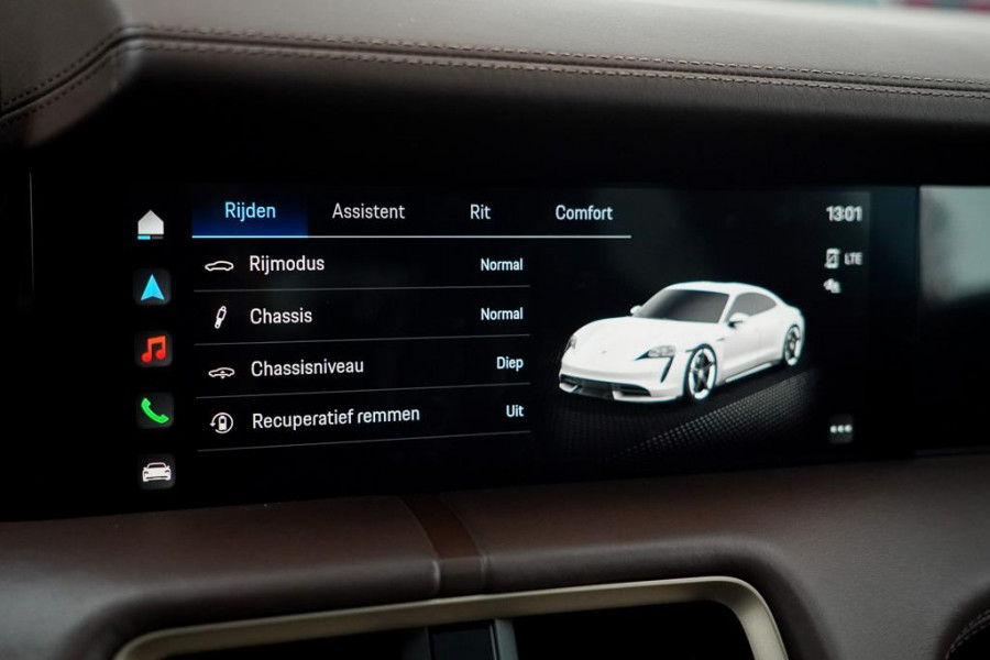 Porsche Taycan 79 kWh / Krijt / Pano / Stoelverwarming + Koeling / Warmtepomp / Luchtvering