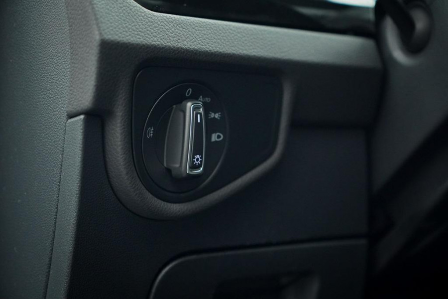 Volkswagen Touran 1.8 TSI Highline Business R 7p / Stoel&Stuurverwarming / Pano