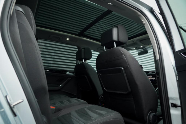 Volkswagen Touran 1.8 TSI Highline Business R 7p / Stoel&Stuurverwarming / Pano