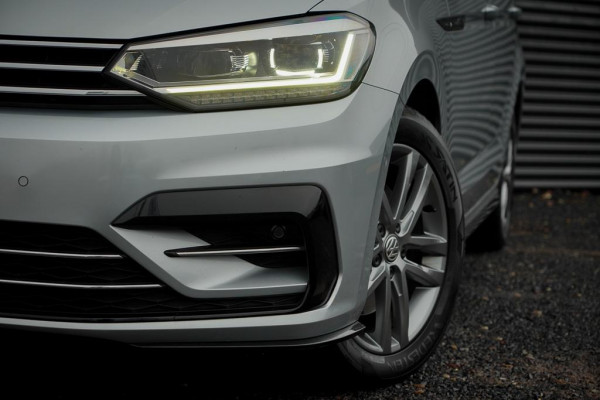 Volkswagen Touran 1.8 TSI Highline Business R 7p / Stoel&Stuurverwarming / Pano