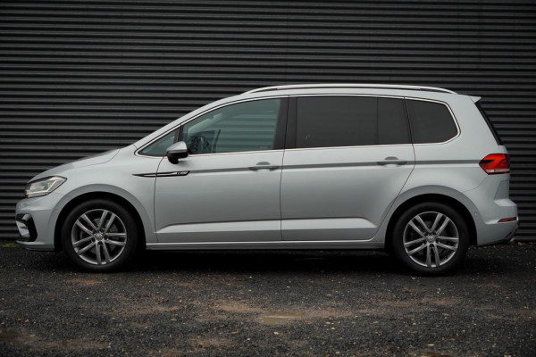 Volkswagen Touran 1.8 TSI Highline Business R 7p / Stoel&Stuurverwarming / Pano