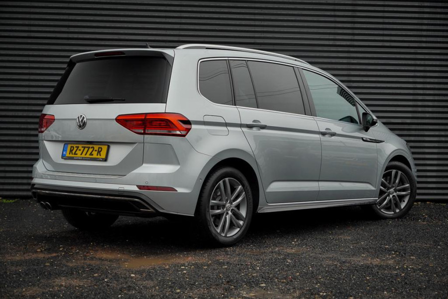 Volkswagen Touran 1.8 TSI Highline Business R 7p / Stoel&Stuurverwarming / Pano