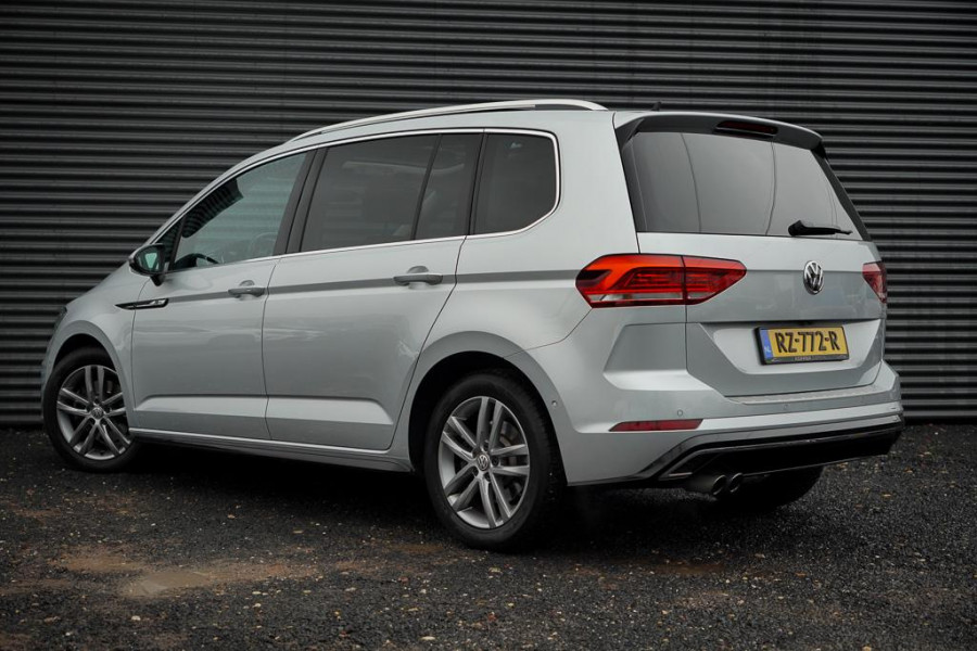 Volkswagen Touran 1.8 TSI Highline Business R 7p / Stoel&Stuurverwarming / Pano