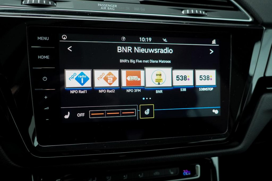 Volkswagen Touran 1.8 TSI Highline Business R 7p / Stoel&Stuurverwarming / Pano