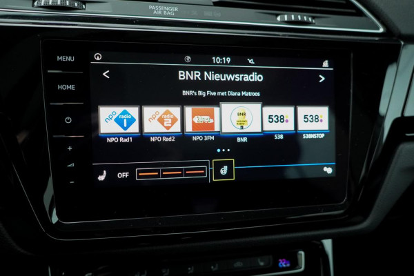 Volkswagen Touran 1.8 TSI Highline Business R 7p / Stoel&Stuurverwarming / Pano