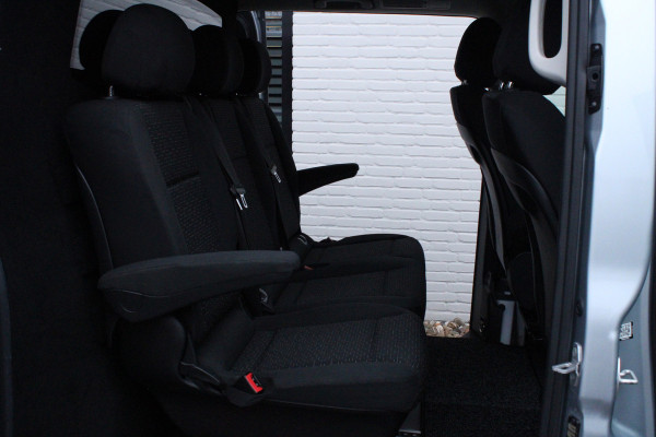Mercedes-Benz Vito 116 CDI / Aut / Lang / DC / 2x Schuifdeur / Led / Vol Opties / NIEUWSTAAT