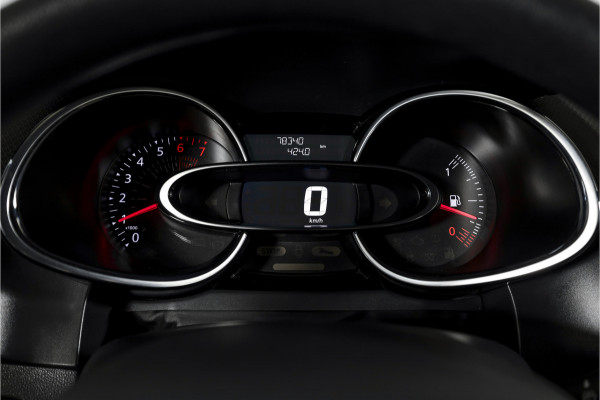 Renault Clio 90 PK 0.9 TCe Zen Orig. NL | Cruise | PDC | NAV | Airco | DAB | Afn. Trekhaak | LM 16" |