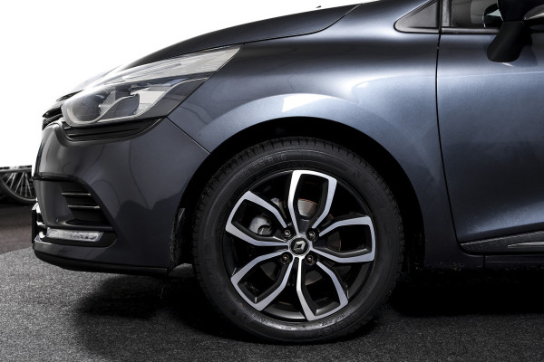 Renault Clio 90 PK 0.9 TCe Zen Orig. NL | Cruise | PDC | NAV | Airco | DAB | Afn. Trekhaak | LM 16" |