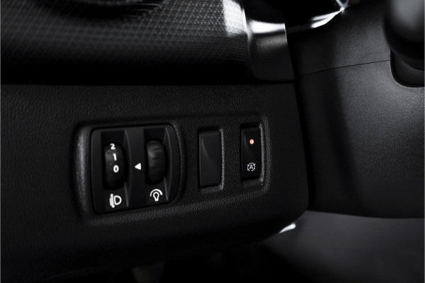 Renault Clio 90 PK 0.9 TCe Zen Orig. NL | Cruise | PDC | NAV | Airco | DAB | Afn. Trekhaak | LM 16" |