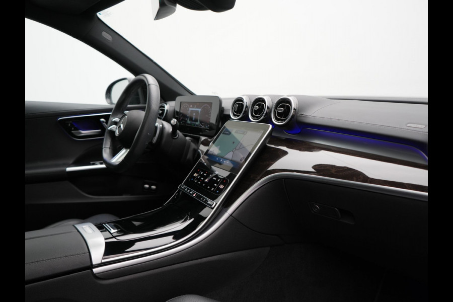 Mercedes-Benz C-Klasse Estate 300 e AMG PHEV 313pk Dealer O.H. PHEV | Panodak | Camera | Lederen Sportstoelen Memory & Verwarmd | Apple Carplay | Sfeerverlichting | Navigatie | Cruise Control | DAB |