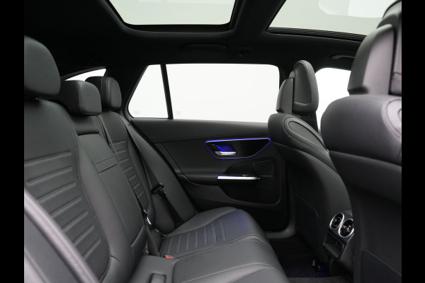 Mercedes-Benz C-Klasse Estate 300 e AMG PHEV 313pk Dealer O.H. PHEV | Panodak | Camera | Lederen Sportstoelen Memory & Verwarmd | Apple Carplay | Sfeerverlichting | Navigatie | Cruise Control | DAB |