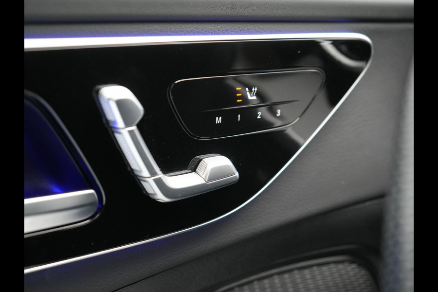 Mercedes-Benz C-Klasse Estate 300 e AMG PHEV 313pk Dealer O.H. PHEV | Panodak | Camera | Lederen Sportstoelen Memory & Verwarmd | Apple Carplay | Sfeerverlichting | Navigatie | Cruise Control | DAB |