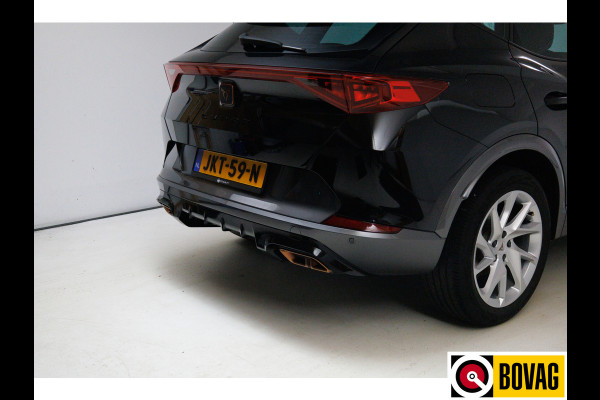 CUPRA Formentor 1.4 e-Hybrid Business 204 PK automaat | Adap. cruise | Camera | Navigatie | App. connect | Draadloze telefoonlader, sfeerverlichting, Led