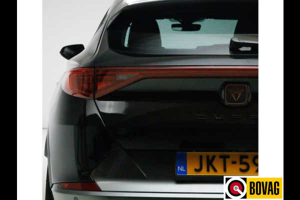 CUPRA Formentor 1.4 e-Hybrid Business 204 PK automaat | Adap. cruise | Camera | Navigatie | App. connect | Draadloze telefoonlader, sfeerverlichting, Led