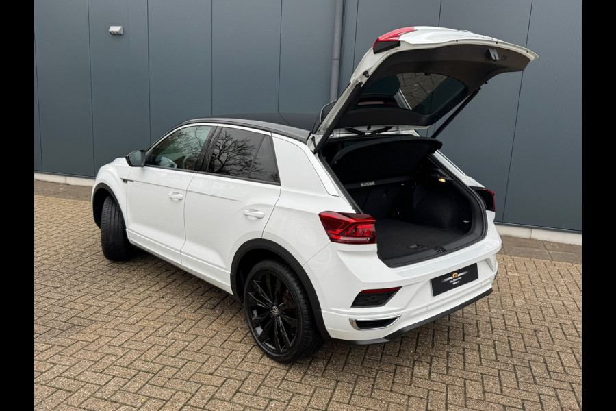 Volkswagen T-Roc 1.5 TSI Automaat R-Line * Camera * Side Assist * Virtual Cockpit * Stoelverwarming *
