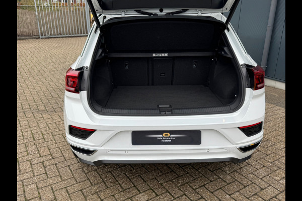 Volkswagen T-Roc 1.5 TSI Automaat R-Line * Camera * Side Assist * Virtual Cockpit * Stoelverwarming *