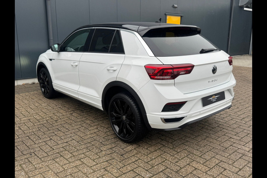 Volkswagen T-Roc 1.5 TSI Automaat R-Line * Camera * Side Assist * Virtual Cockpit * Stoelverwarming *