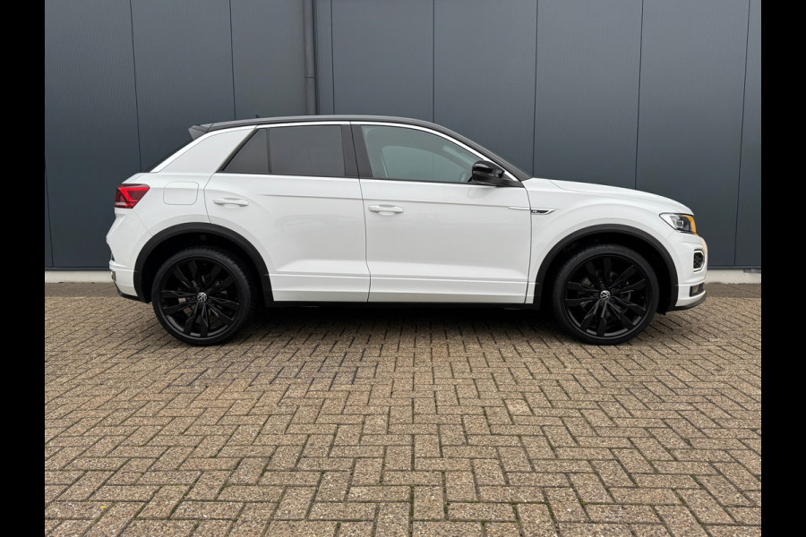 Volkswagen T-Roc 1.5 TSI Automaat R-Line * Camera * Side Assist * Virtual Cockpit * Stoelverwarming *