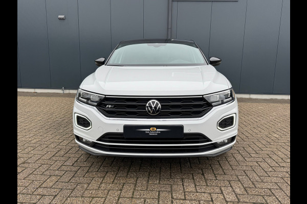 Volkswagen T-Roc 1.5 TSI Automaat R-Line * Camera * Side Assist * Virtual Cockpit * Stoelverwarming *