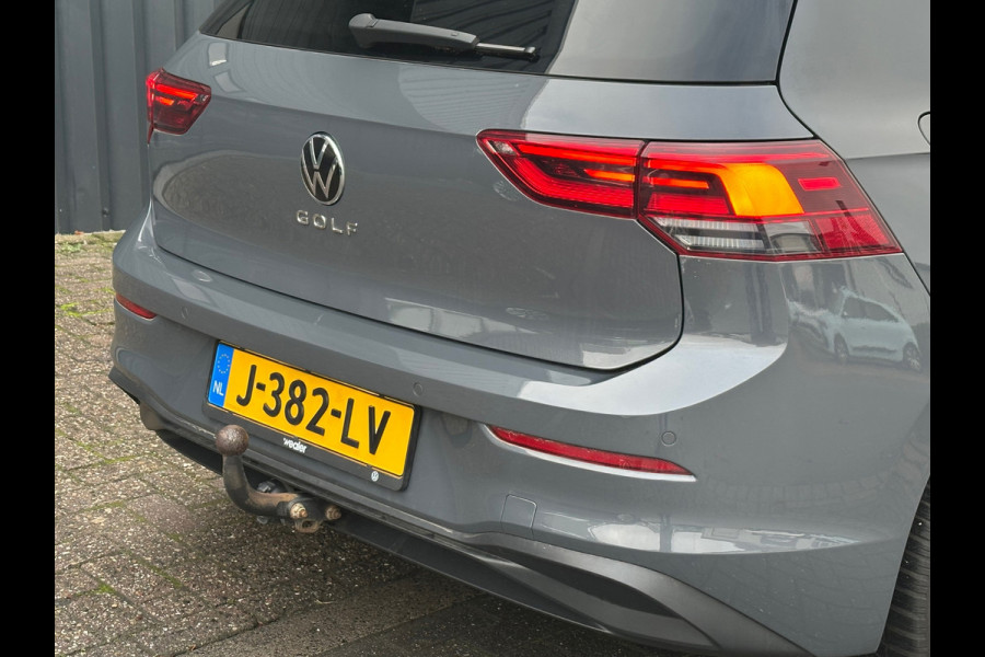 Volkswagen Golf 1.5 TSI Life Pano/ Navi / Sfeer