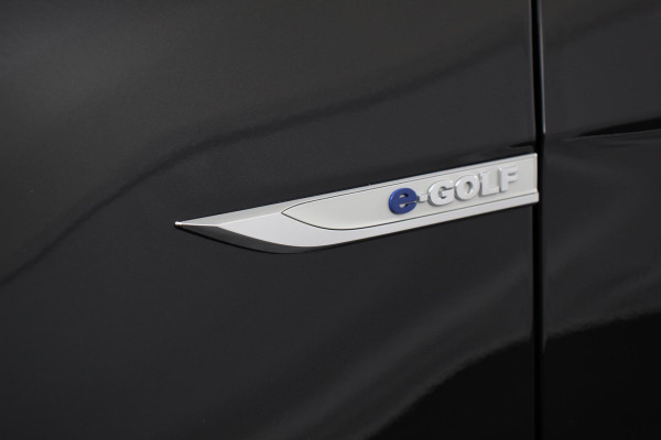 Volkswagen e-Golf Edition Volkswagen e-Golf e-Golf | Navigatie | Climate Control | Cruise control adaptief | Parkeer sensoren | Lichtmetalen Velgen 17" |