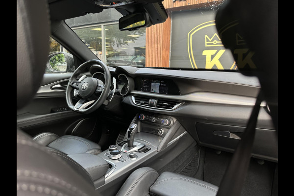 Alfa Romeo Stelvio 2.0 T AWD Veloce Panoramadak Adapt. Cruise Harman/Kardon Leer Stoelverw. 20''LM