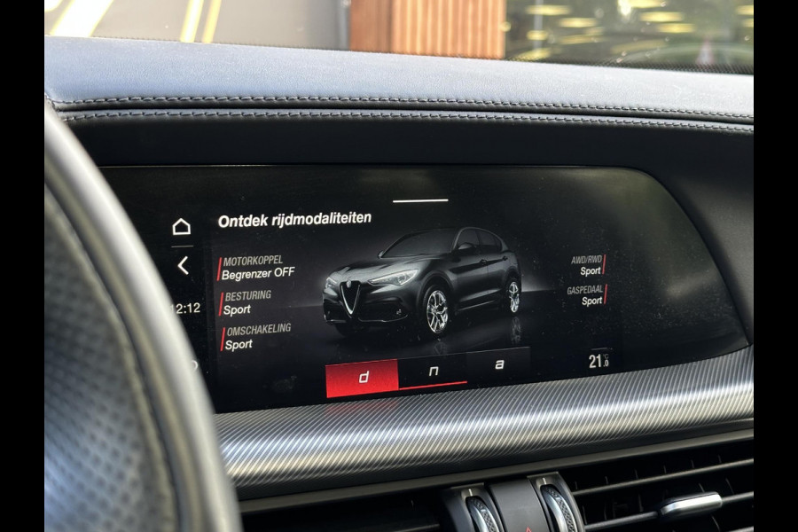 Alfa Romeo Stelvio 2.0 T AWD Veloce Panoramadak Adapt. Cruise Harman/Kardon Leer Stoelverw. 20''LM