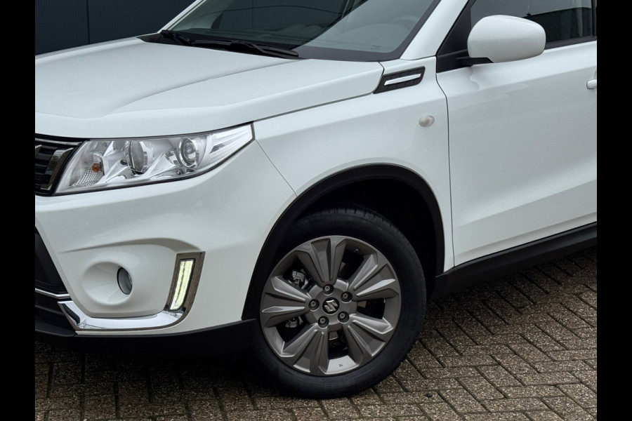 Suzuki Vitara 1.0 Boosterjet * Navigatie * Camera * Stoelverwarming * Cruise Control *