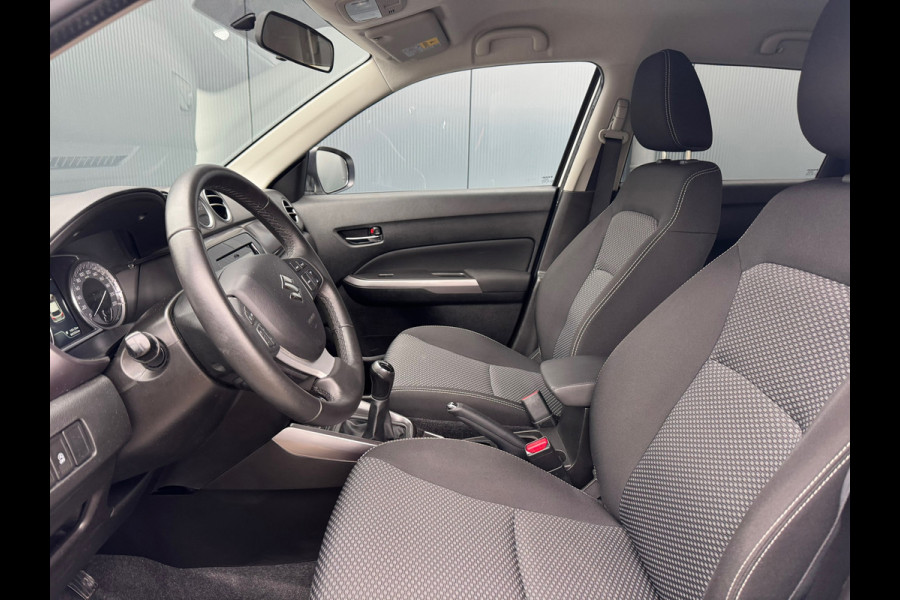 Suzuki Vitara 1.0 Boosterjet * Navigatie * Camera * Stoelverwarming * Cruise Control *