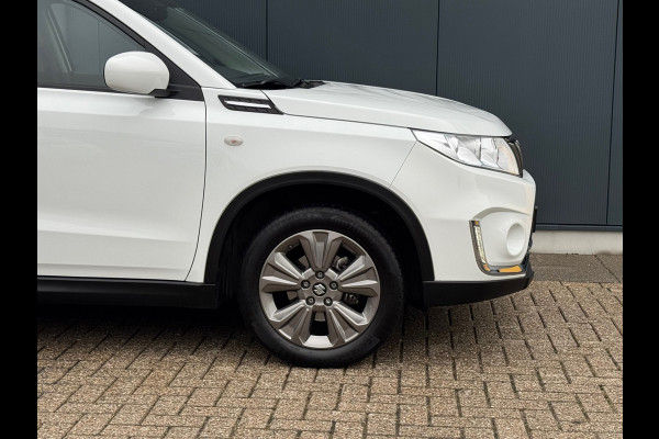 Suzuki Vitara 1.0 Boosterjet * Navigatie * Camera * Stoelverwarming * Cruise Control *