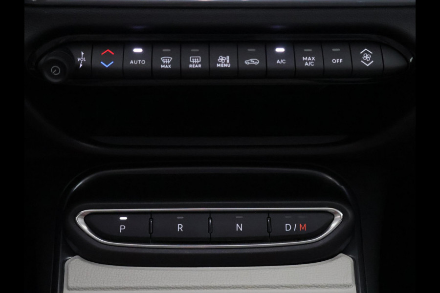 Fiat 600 1.2 Hybrid La Prima | Apple Carplay & AndroidAUTO | Dodehoek detectie | Parkeersensoren