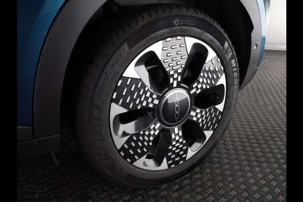 Fiat 600 1.2 Hybrid La Prima | Apple Carplay & AndroidAUTO | Dodehoek detectie | Parkeersensoren