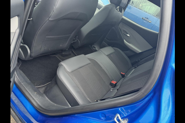 Ford Explorer Premium Extended Range RWD 77 kWh 286pk | Panorama Dak | Driver assistance Pack | Trekhaak wegklapbaar | AGR stoelen